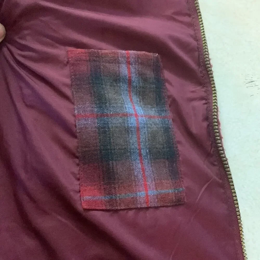 Pendleton womens medium red burgundy zip up jacket schaket warm cozy fall plaid